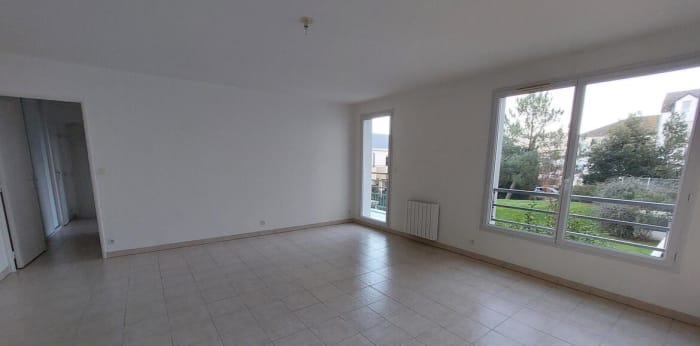 Image 2 sur 8 - Appartement  ·  Location · Les Sables D Olonne (85100) · 3 pièces · 70m²