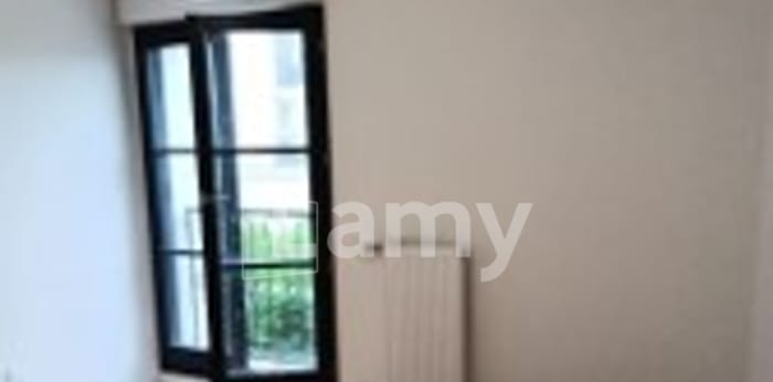 Image 7 sur 9 - Appartement  ·  Location · Clamart (92140) · 3 pièces · 65m²