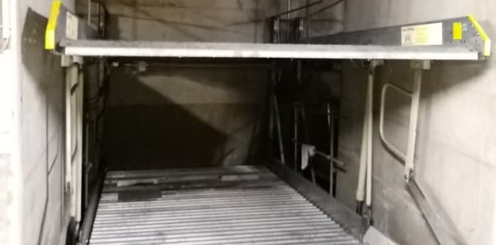 Image 3 sur 4 - Parking/box  ·  Location · Lyon (69003) · 1m²