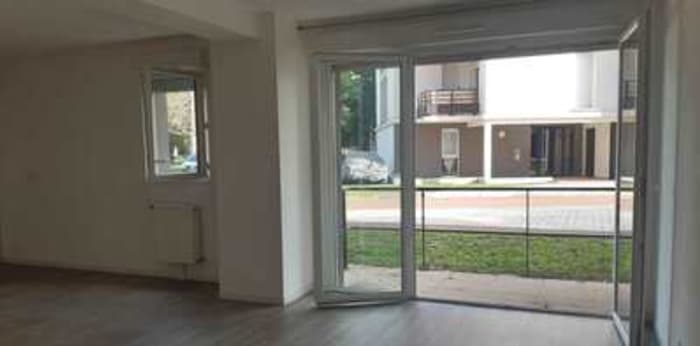 Image 3 sur 8 - Appartement  ·  Location · St Jean De La Ruelle (45140) · 1 pièce · 34m²