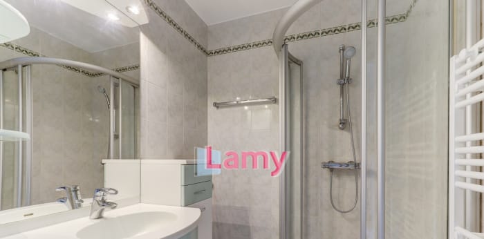 Image 8 sur 10 - Appartement  ·  Location · Clermont Ferrand (63000) · 3 pièces · 71m²