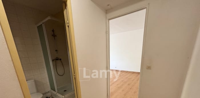 Image 9 sur 11 - Appartement  ·  Location · Quetigny (21800) · 1 pièce · 34m²
