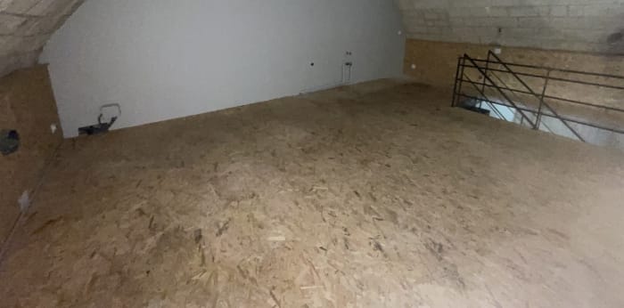 Image 5 sur 8 - Local  ·  Location · Chantilly (60500) · 85m²