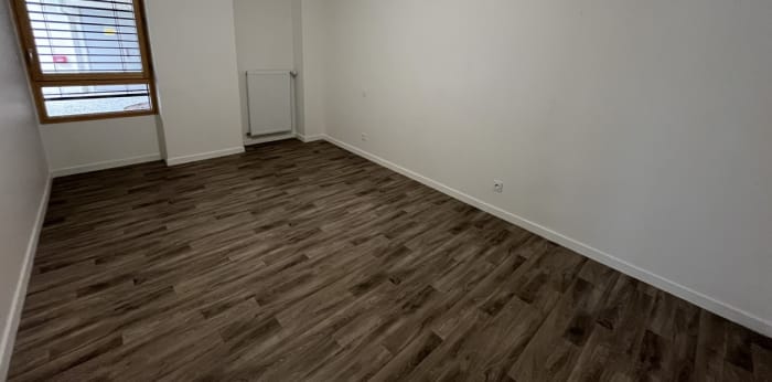 Image 7 sur 9 - Appartement  ·  Location · Grenoble (38100) · 3 pièces · 66m²