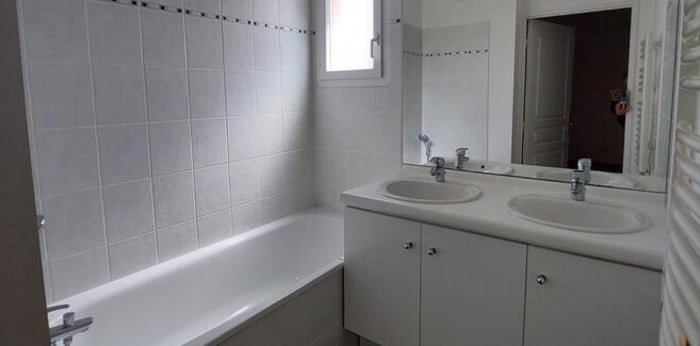 Image 4 sur 6 - Appartement  ·  Location · Le Pontet (84130) · 4 pièces · 84m²