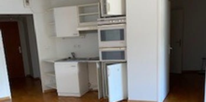 Image 2 sur 7 - Appartement  ·  Location · Chamalieres (63400) · 2 pièces · 47m²