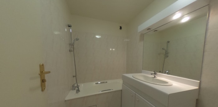 Image 9 sur 10 - Appartement  ·  Location · Meylan (38240) · 3 pièces · 69m²