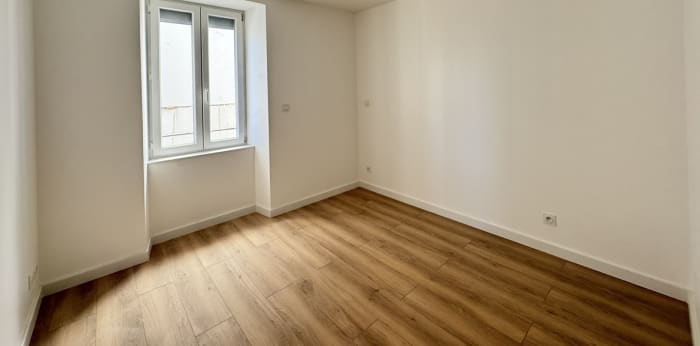 Image 2 sur 10 - Appartement  ·  Location · Les Rousses (39220) · 3 pièces · 57m²