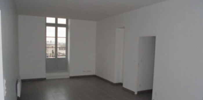 Image 1 sur 9 - Appartement  ·  Location · Dole (39100) · 3 pièces · 89m²