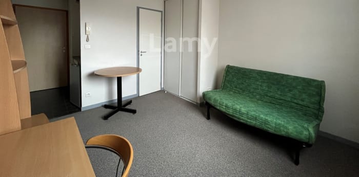 Image 2 sur 7 - Appartement  ·  Location · Reims (51100) · 1 pièce · 18m²