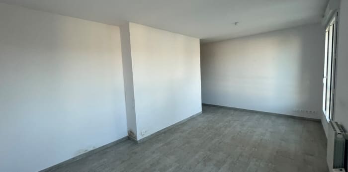 Image 4 sur 6 - Appartement  ·  Location · Poissy (78300) · 1 pièce · 33m²