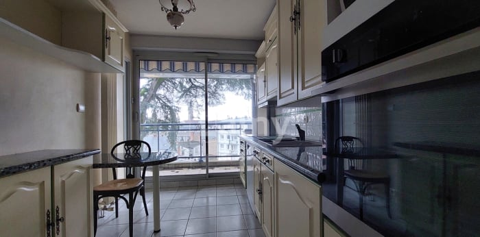 Image 5 sur 13 - Appartement  ·  Location · Limoges (87000) · 4 pièces · 87m²