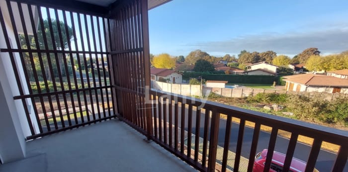 Image 6 sur 8 - Appartement  ·  Location · Mont De Marsan (40000) · 1 pièce · 27m²