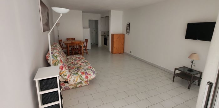 Image 4 sur 7 - Appartement  ·  Location · St Raphael (83700) · 1 pièce · 32m²