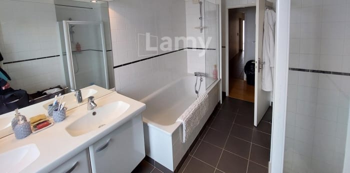 Image 9 sur 9 - Appartement  ·  Location · Epernay (51200) · 4 pièces · 99m²