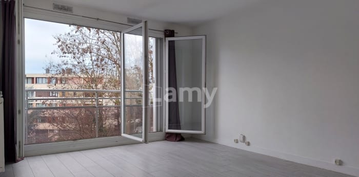 Image 1 sur 6 - Appartement  ·  Location · Poissy (78300) · 2 pièces · 44m²