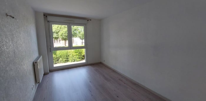 Image 6 sur 10 - Appartement  ·  Location · Epernay (51200) · 3 pièces · 76m²