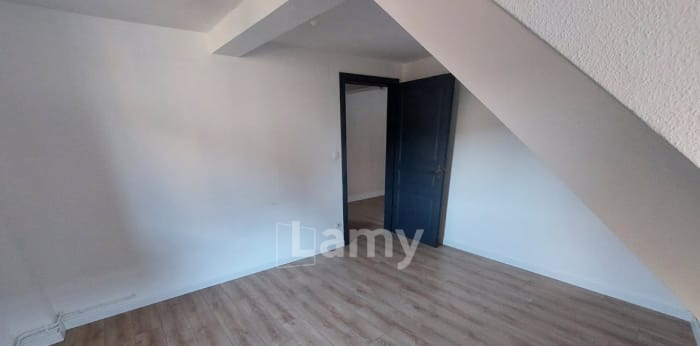 Image 7 sur 11 - Appartement  ·  Location · Ribeauville (68150) · 2 pièces · 38m²
