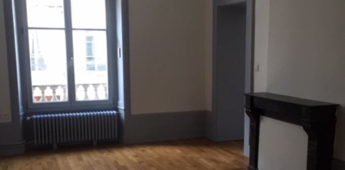 Image 5 sur 10 - Appartement  ·  Location · Besancon (25000) · 5 pièces · 136m²