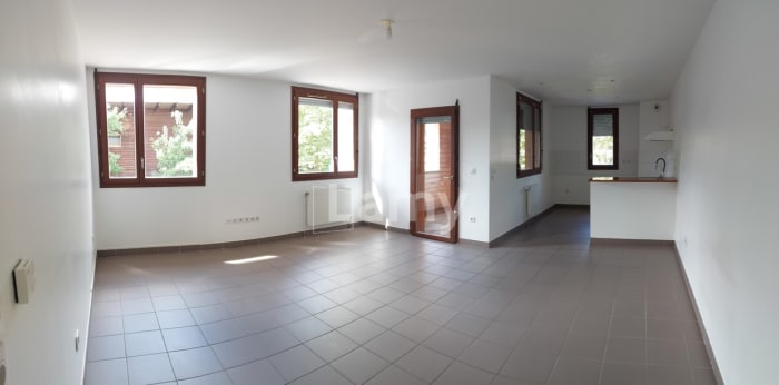 Image 1 sur 10 - Appartement  ·  Location · Nancy (54100) · 3 pièces · 81m²