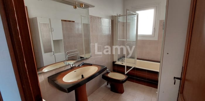 Image 9 sur 11 - Maison/villa  ·  Location · Bon Encontre (47240) · 5 pièces · 135m²