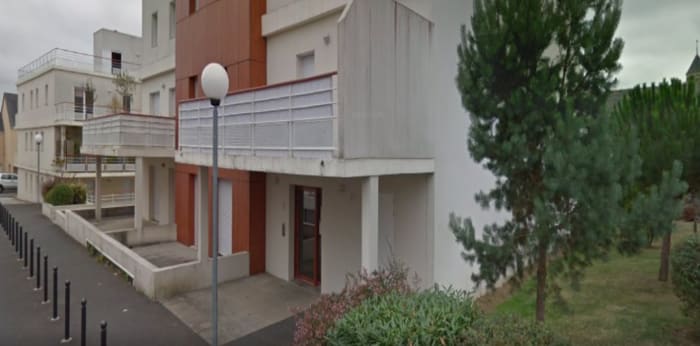 Image 1 sur 1 - Parking/box  ·  Location · Nantes (44300) · 12m²
