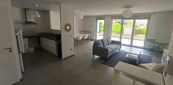 Image 2 sur 9 - Appartement  ·  Location · Clermont Ferrand (63000) · 4 pièces · 75m²
