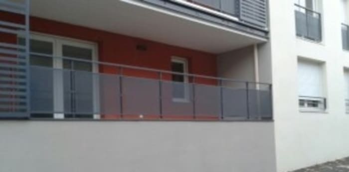 Image 5 sur 6 - Appartement  ·  Location · Caluire Et Cuire (69300) · 2 pièces · 38m²