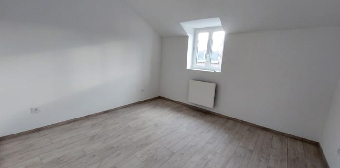 Image 7 sur 9 - Appartement  ·  Location · Anzin (59410) · 2 pièces · 47m²