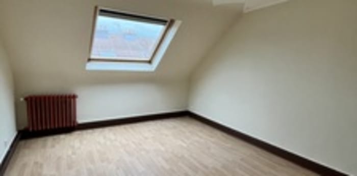 Image 4 sur 5 - Appartement  ·  Location · Belfort (90000) · 4 pièces · 68m²