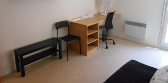 Image 3 sur 6 - Appartement  ·  Location · Nimes (30000) · 1 pièce · 18m²