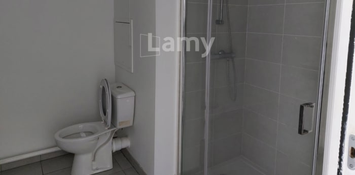 Image 8 sur 9 - Appartement  ·  Location · Sevran (93270) · 2 pièces · 40m²