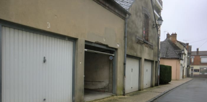 Image 2 sur 2 - Parking/box  ·  Location · Montargis (45200) · 15m²