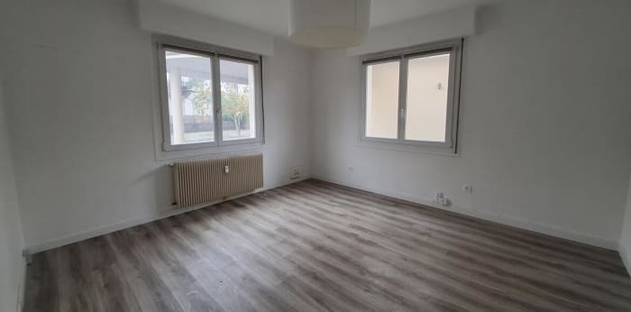 Image 6 sur 8 - Bureaux  ·  Location · Selestat (67600) · 89m²