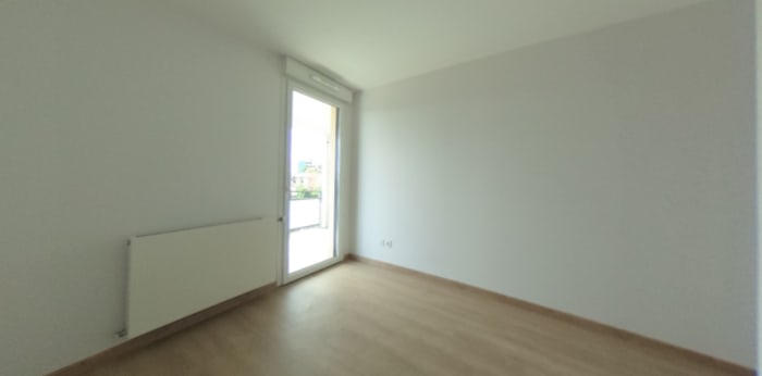 Image 3 sur 6 - Appartement  ·  Location · Voiron (38500) · 3 pièces · 64m²