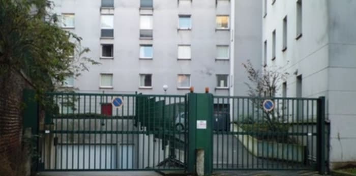 Image 2 sur 2 - Parking/box  ·  Location · Lille (59000) · 10m²