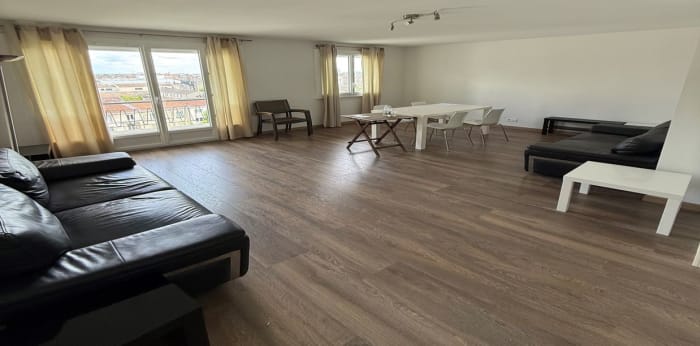 Image 1 sur 7 - Appartement  ·  Location · Bordeaux (33000) · 5 pièces · 83m²