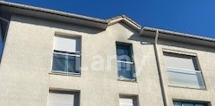 Image 1 sur 11 - Appartement  ·  Location · Talence (33400) · 30m²