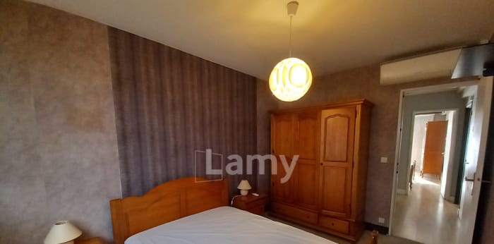 Image 11 sur 28 - Appartement  ·  Location · Marseille (13010) · 4 pièces · 87m²