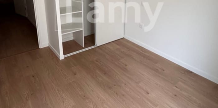 Image 5 sur 8 - Appartement  ·  Location · Bordeaux (33800) · 3 pièces · 76m²