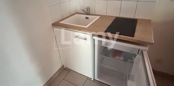 Image 3 sur 7 - Appartement  ·  Location · Angouleme (16000) · 1 pièce · 38m²