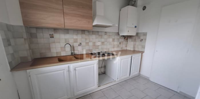 Image 6 sur 10 - Appartement  ·  Location · Marseille (13008) · 2 pièces · 41m²