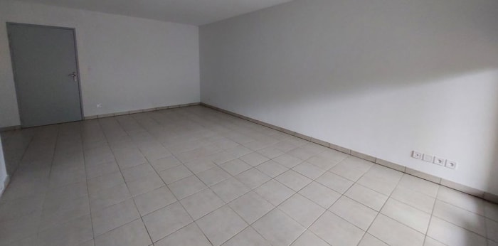 Image 10 sur 10 - Appartement  ·  Location · Avignon (84140) · 3 pièces · 64m²