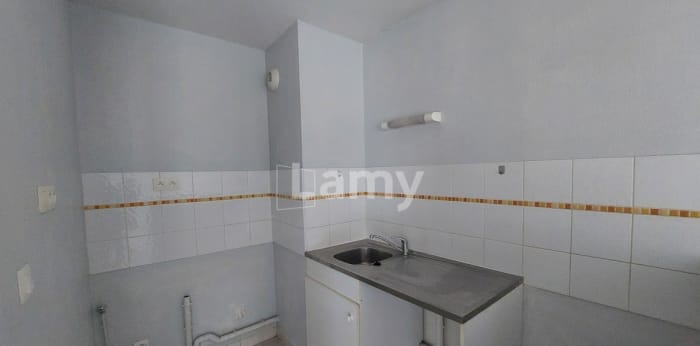 Image 6 sur 17 - Appartement  ·  Location · Nimes (30900) · 2 pièces · 44m²