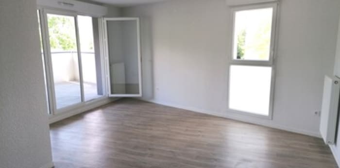 Image 3 sur 13 - Appartement  ·  Location · Pau (64000) · 4 pièces · 77m²