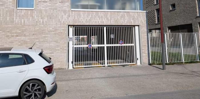 Image 2 sur 2 - Parking/box  ·  Location · Amiens (80000) · 10m²