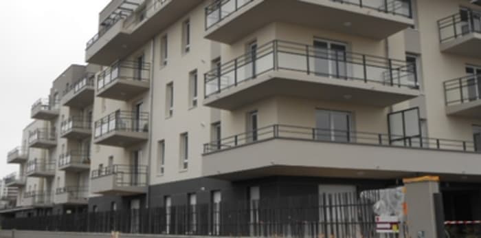 Image 1 sur 7 - Appartement  ·  Location · Clermont Ferrand (63100) · 4 pièces · 86m²