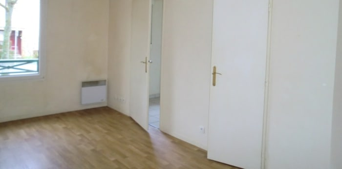 Image 2 sur 10 - Appartement  ·  Location · Voisins Le Bretonneux (78960) · 1 pièce · 31m²