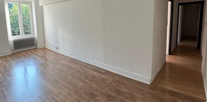 Image 5 sur 9 - Appartement  ·  Location · Voiron (38500) · 4 pièces · 106m²
