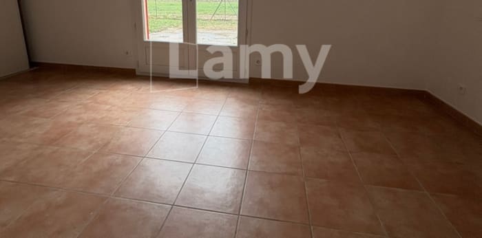 Image 7 sur 20 - Maison/villa  ·  Location · Rochegude (26790) · 4 pièces · 124m²